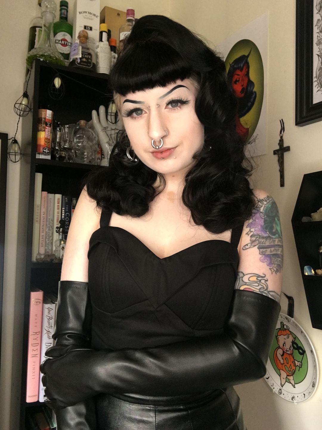 Customer photo review of Opera Gloves in Black Faux Leather