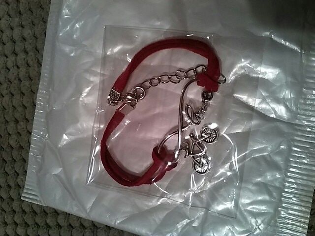 Customer photo review of Cycolinks Handmade Bicycle Love Bracelet