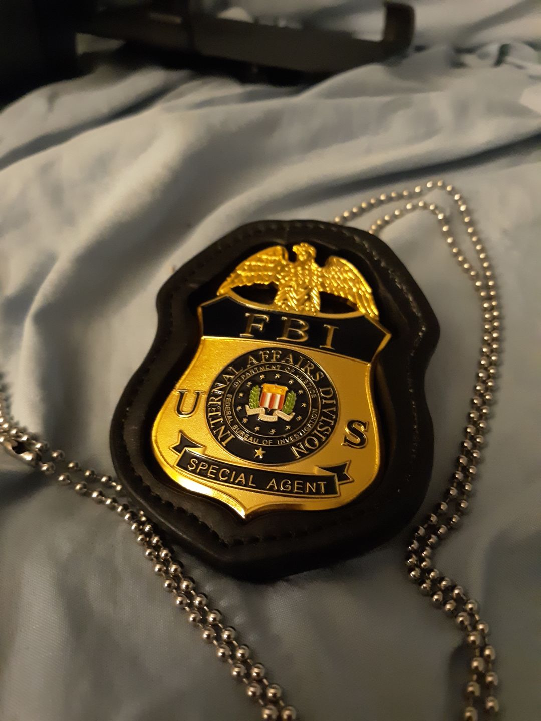 Customer photo review of Genuine Leather Inset Type Holder/ Holster/ Wallet For US Federal Police Badges