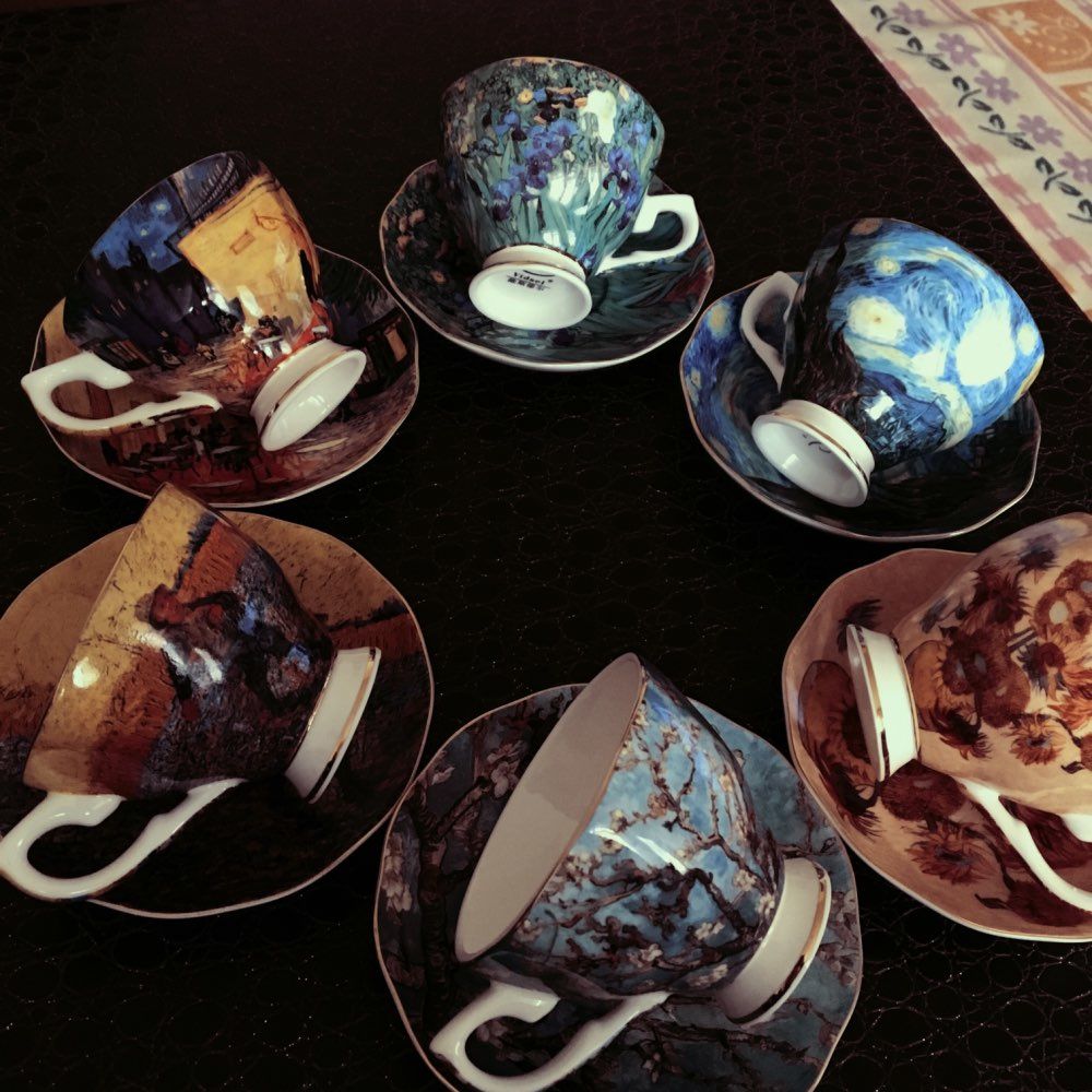 Customer photo review of Van Gogh tea cups
