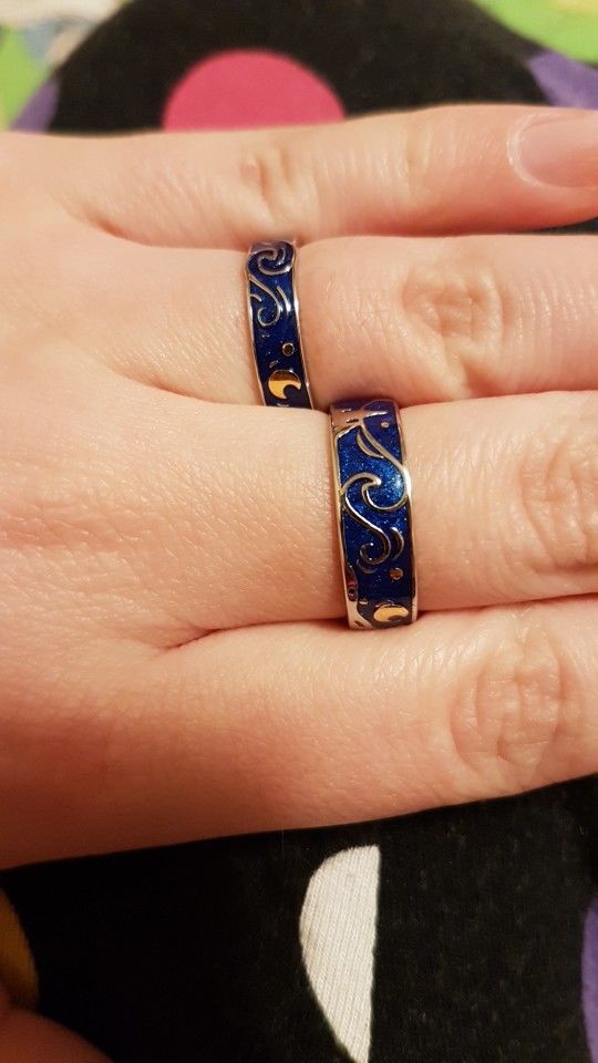 Customer photo review of Van Gogh The Starry Night Couple Rings