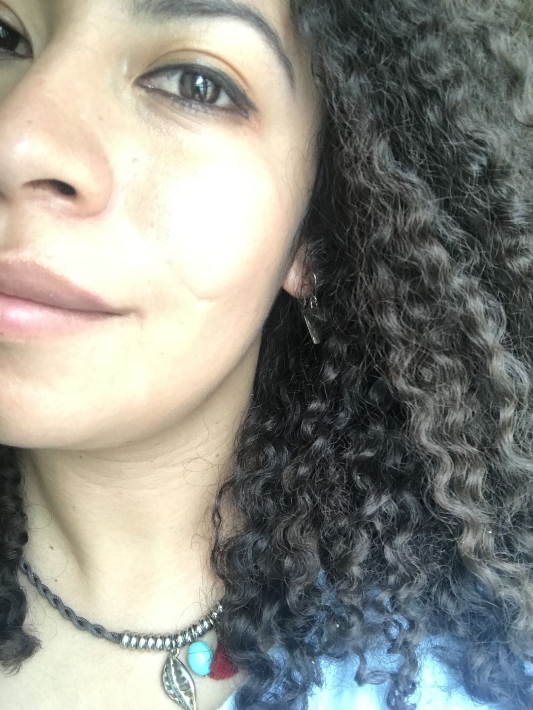 Customer photo review of Maquillaje Líquido 01