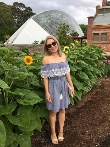 Customer photo review of Bronzing Custard Gradual Tan