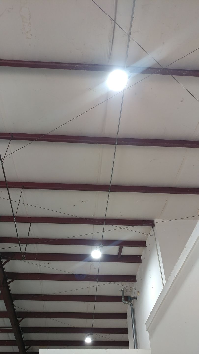 Customer photo review of High Bay LED Light 150W UFO 5700K - LED Warehouse Lighting - 20,098 Lumens