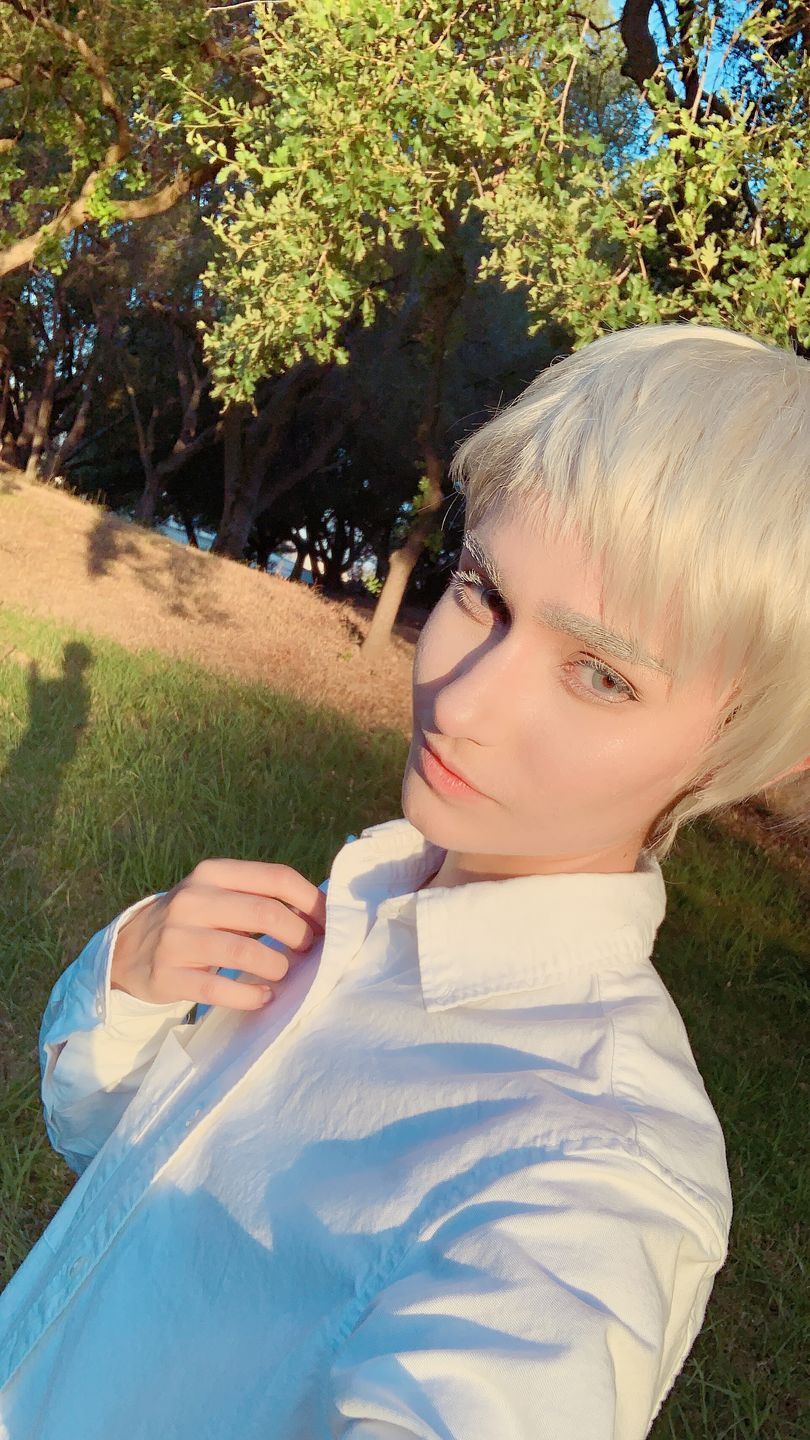 Customer photo review of Kazzue Fantasy Blue