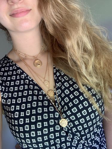 Customer photo review of Collier Médaillons des Anges