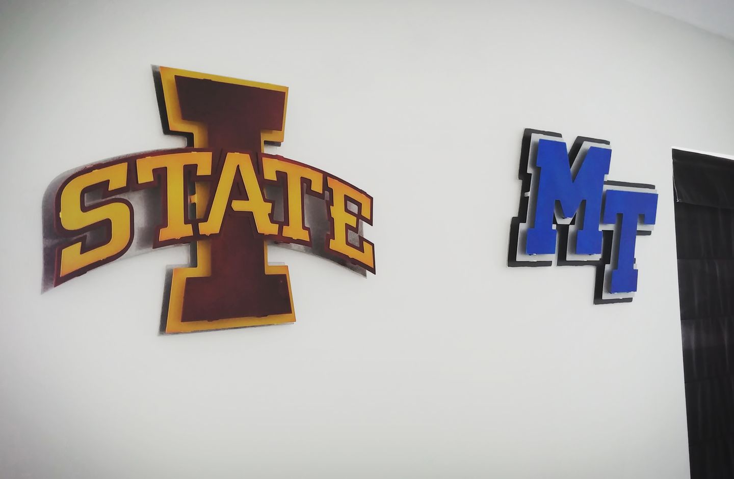 Customer photo review of Iowa State Logo 3D Vintage Metal Artwork