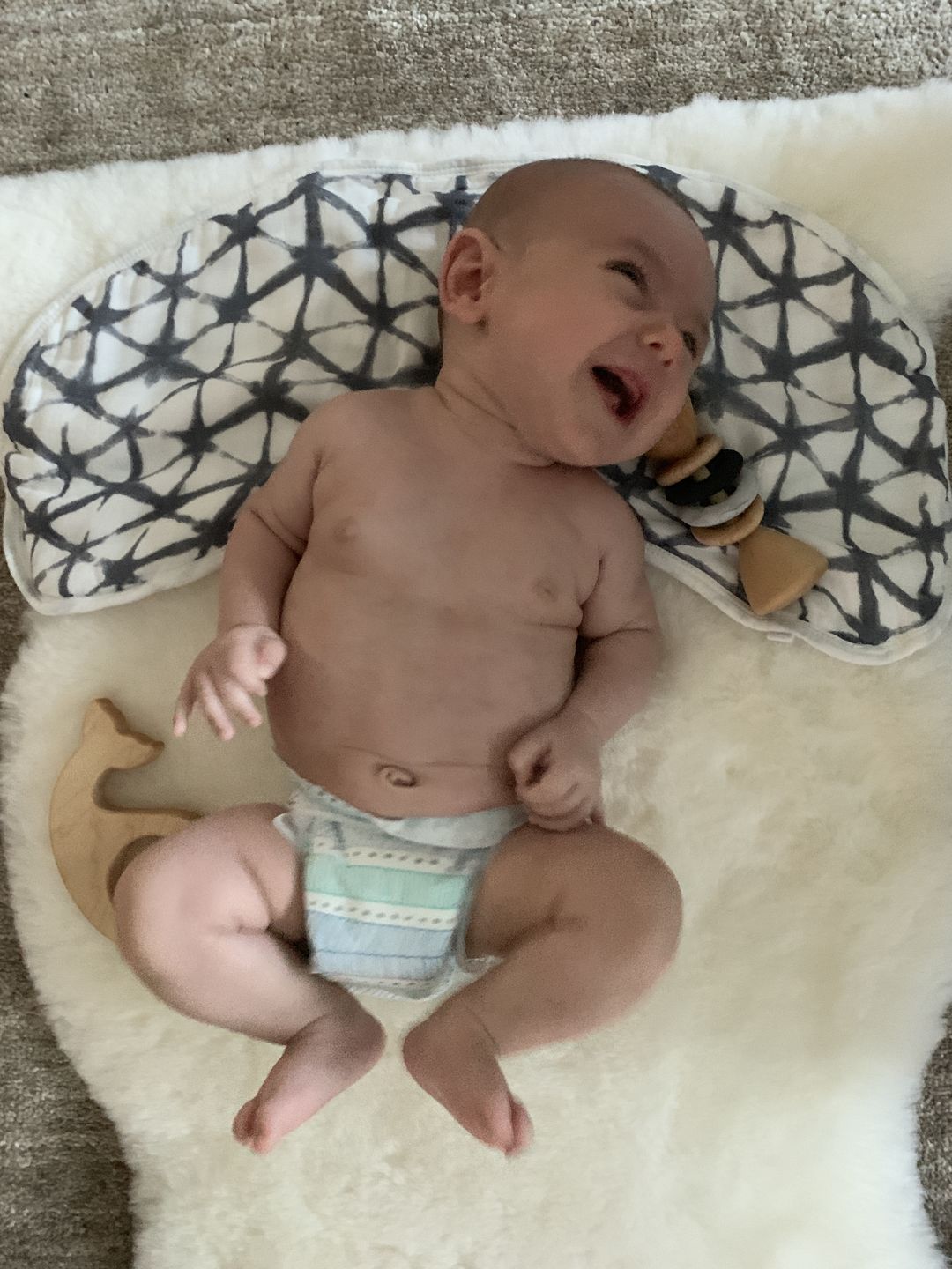 Customer photo review of Sheepskin Rug for Babies, 100% Natural, Shorn Lambskin Wool, 2 x 3 Feet, Ivory