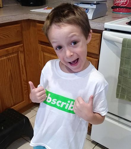 Signature Green Subscribe Tee