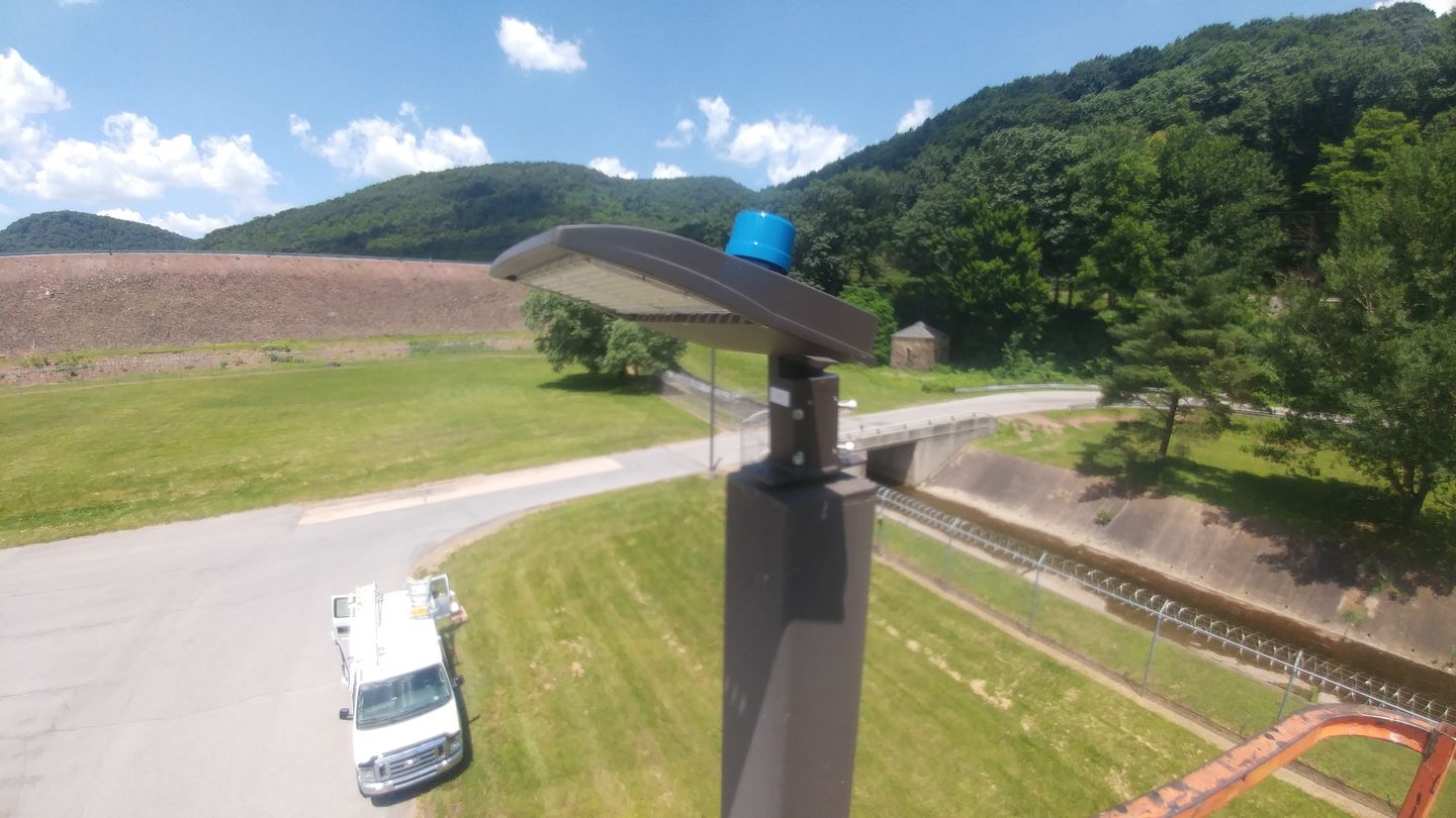 Customer photo review of 150W LED Pole Light with Photocell; 5700K ; Universal Mount ; Bronze ; AC100-277V