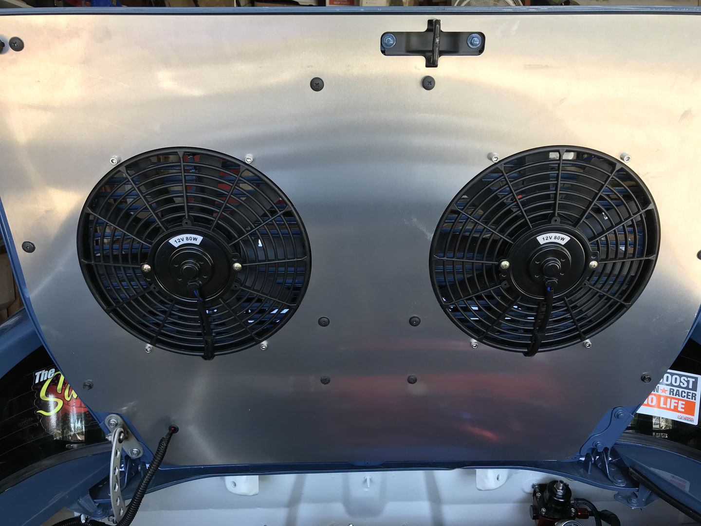 Customer photo review of Engine Lid Dual Fan Shroud (Mirror Finish/Carbon Fiber/Raw Aluminum)