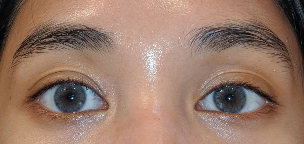 Customer photo review of Siesta Crystal Iris Gray