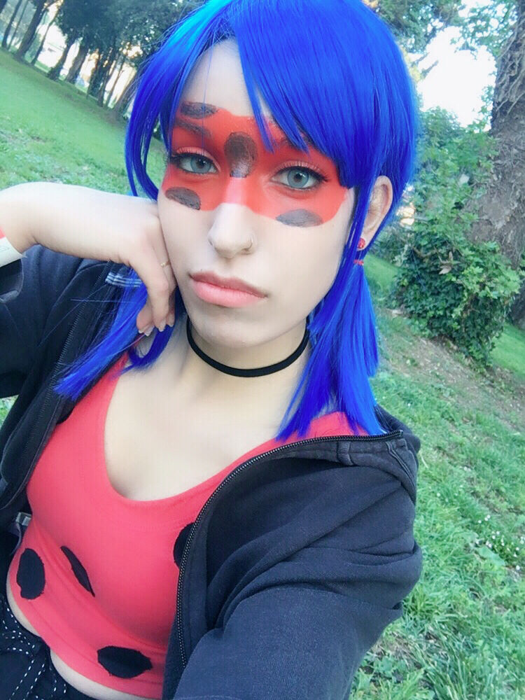 Customer photo review of Kazzue Fantasy Blue