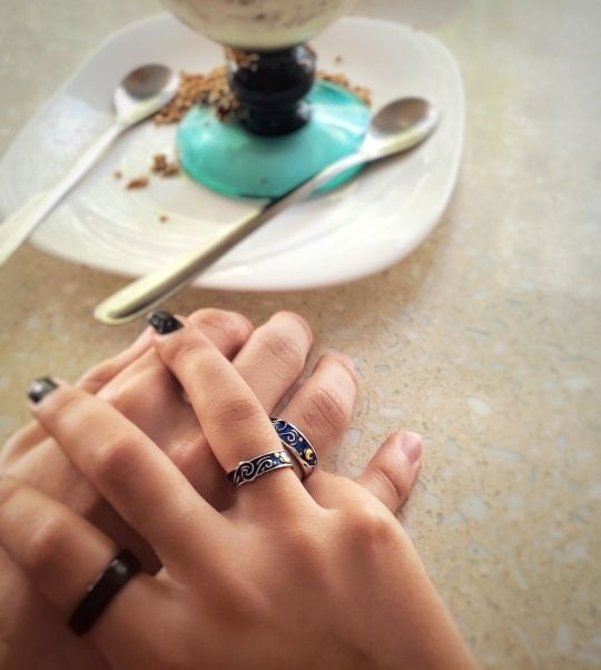 Customer photo review of Van Gogh The Starry Night Couple Rings