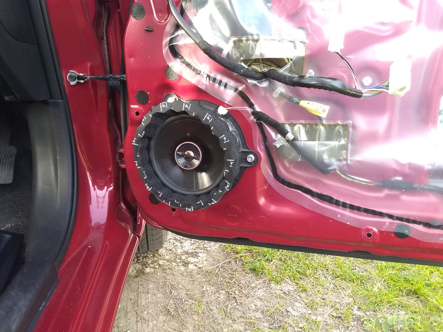 Customer photo review of SoundSkins Rings v3