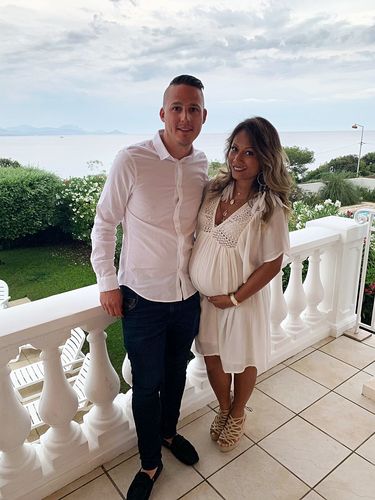 Customer photo review of Collier El Concha