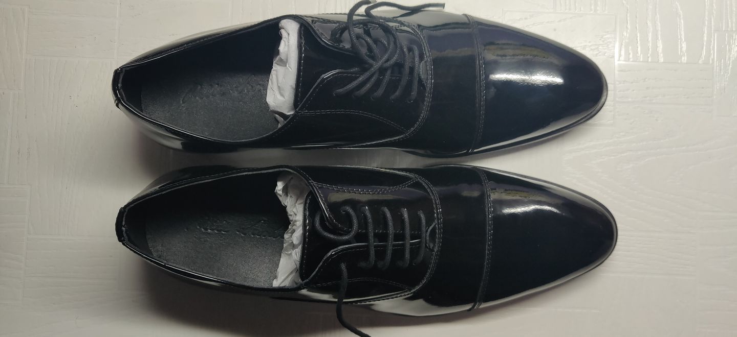 Customer photo review of Black Full Patent Oxfords