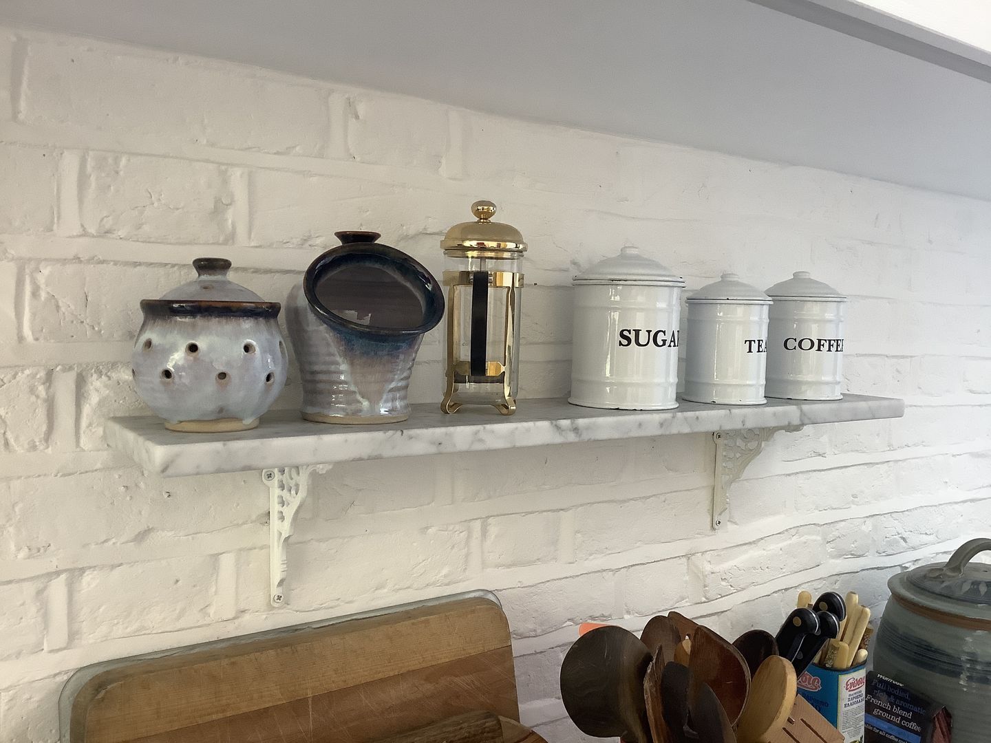 Customer photo review of 6 Inch Railway Cast Iron Shelf Bracket