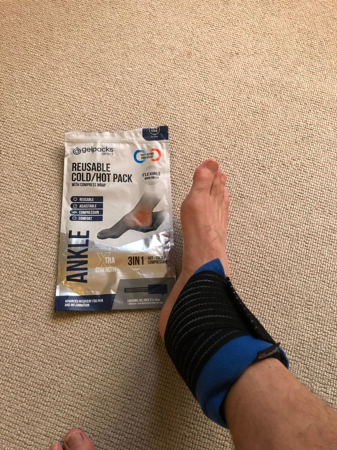 Customer photo review of GelpacksDirect Knee Ice Pack Wrap (Gel Pack with Compression Strap, Reusable Heated Knee Pads) - Hot and Cold Packs (13 x 26 cm) for Knee Pain Injuries