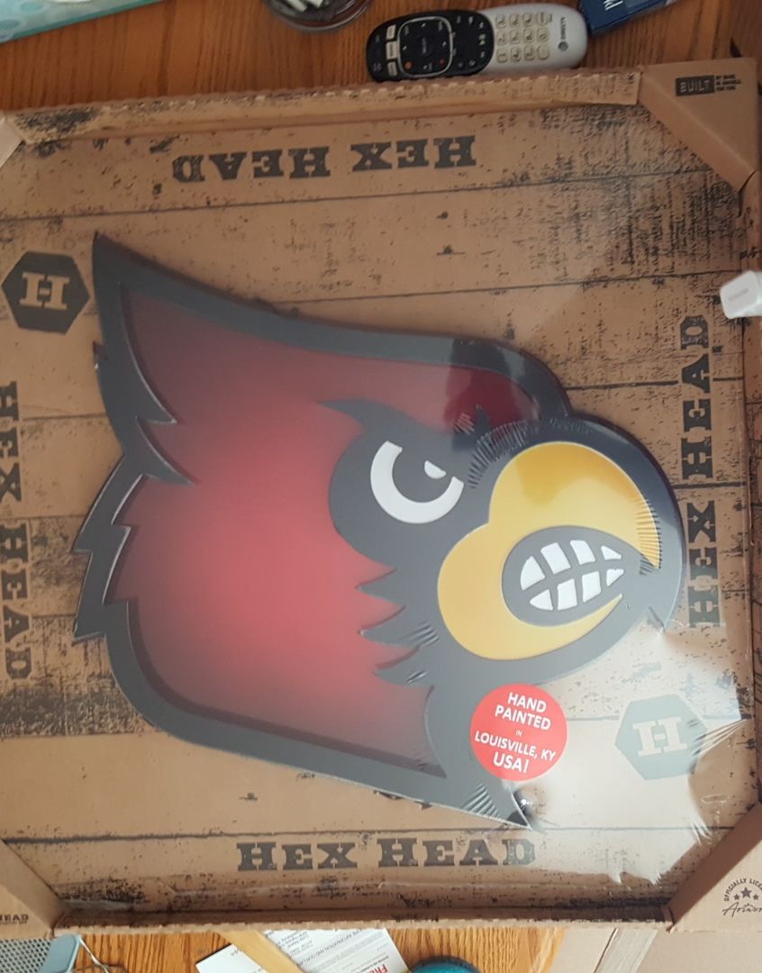 Customer photo review of University of Louisville Cardinal Head 3D Vintage Metal Artwork
