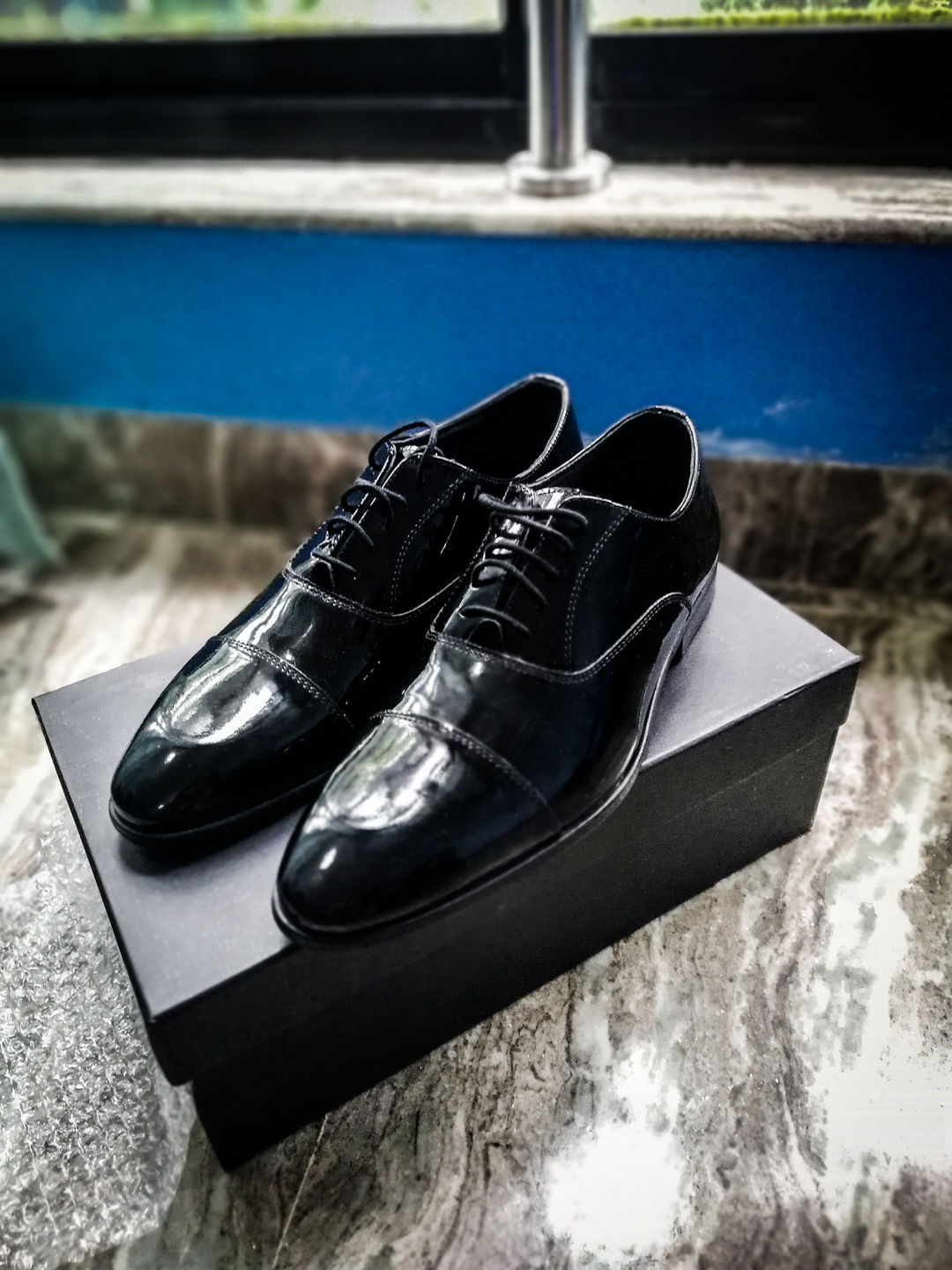 Customer photo review of Black Full Patent Oxfords