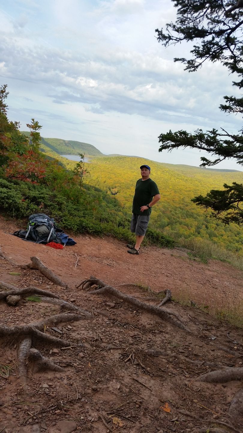 Customer photo review of MEN'S SHORT SLEEVE MERINO TECH TEE