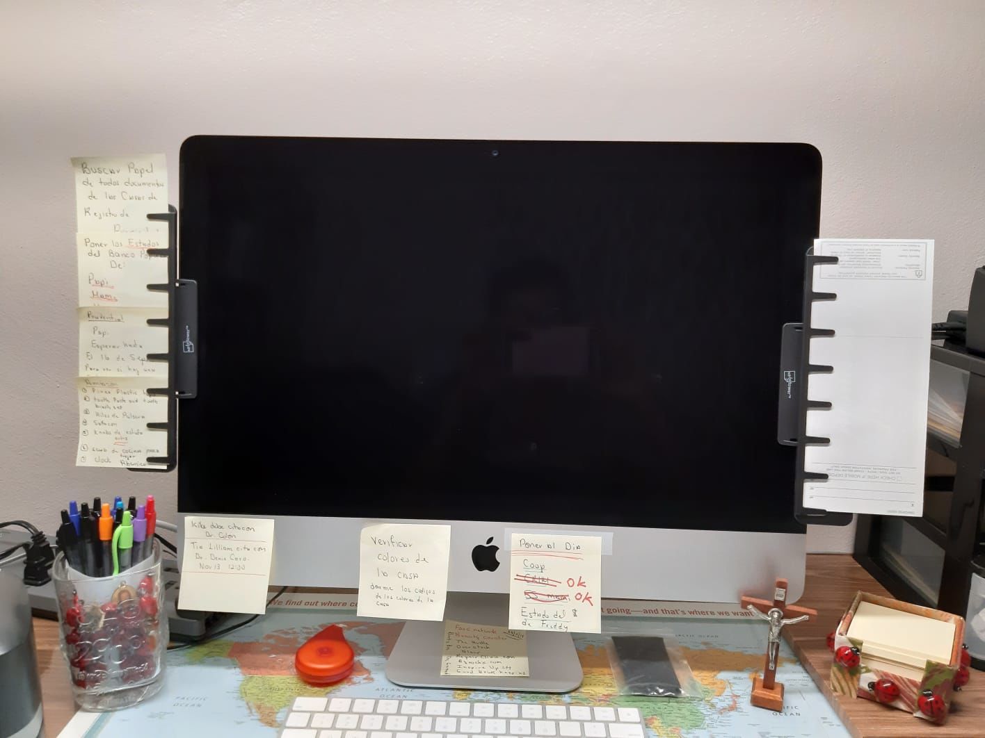 Customer photo review of Note Tower Monitor Document & Note Holder