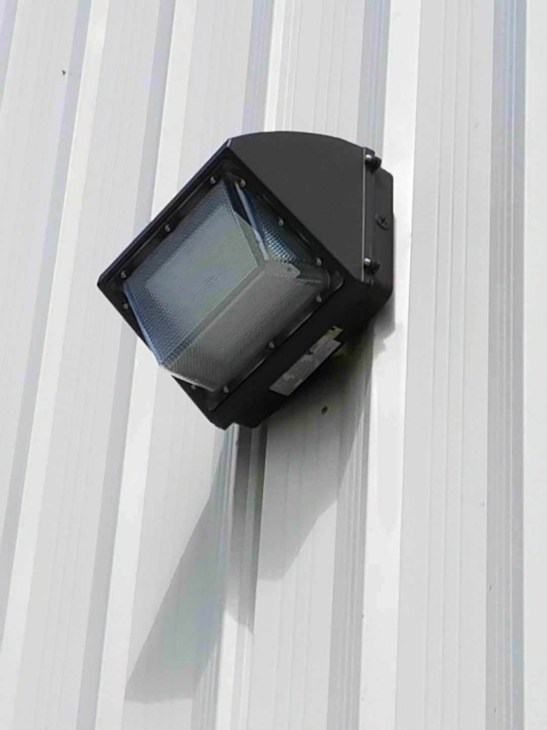 Customer photo review of LED Wall Pack 120w 5700K Forward Throw - 15,194 Lumens with Dusk-to-dawn Photocell
