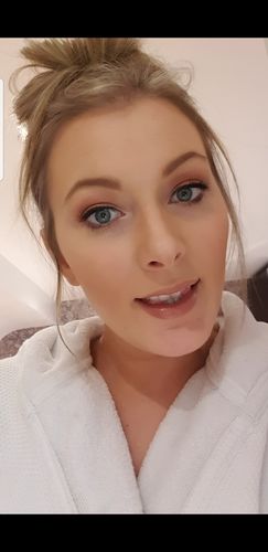 Customer photo review of Sapphire Magnetic False Eyelashes