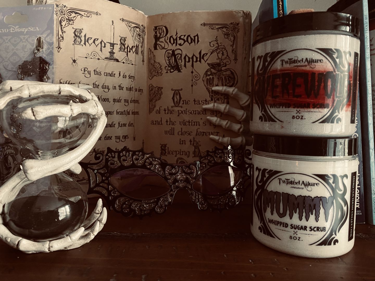 Customer photo review of Werewolf Whipped Sugar Scrub