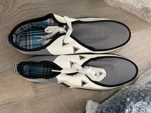 Customer photo review of Men's Flat Non-Slip Casual Shoes