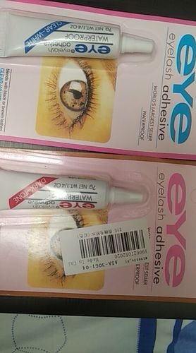 Customer photo review of Eyelashe Glue