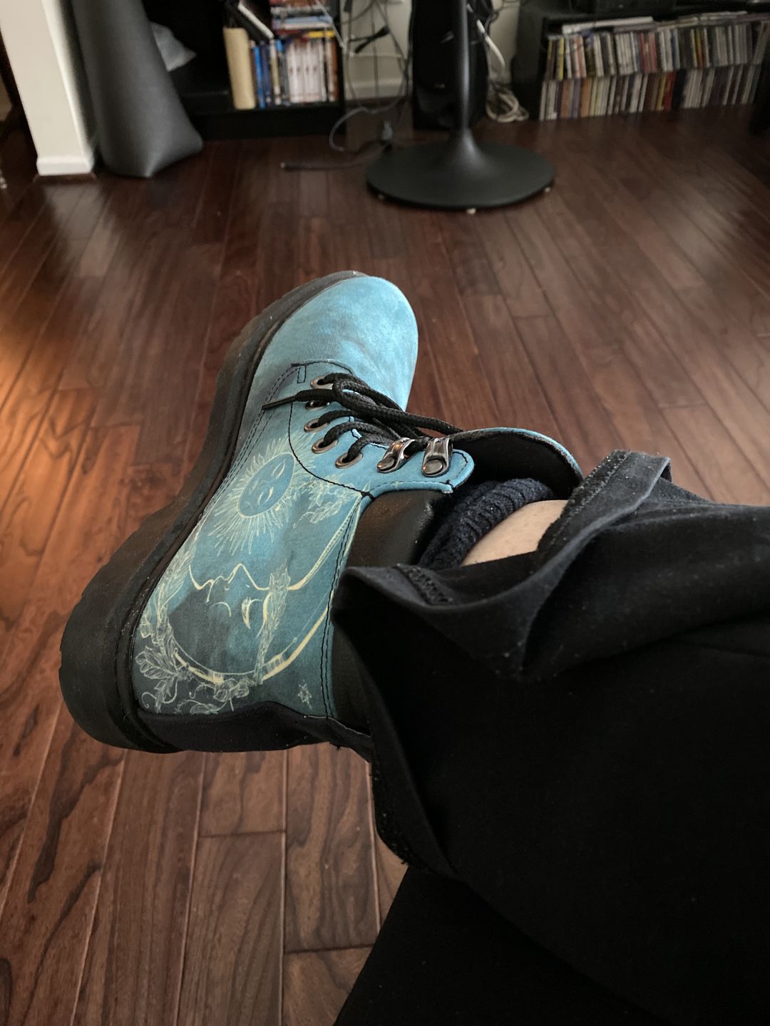 Customer photo review of Teal Sun & Moon All-Season Boots