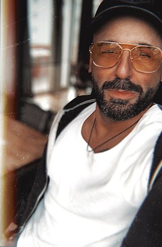 Customer photo review of Montana - Yellow Gradient