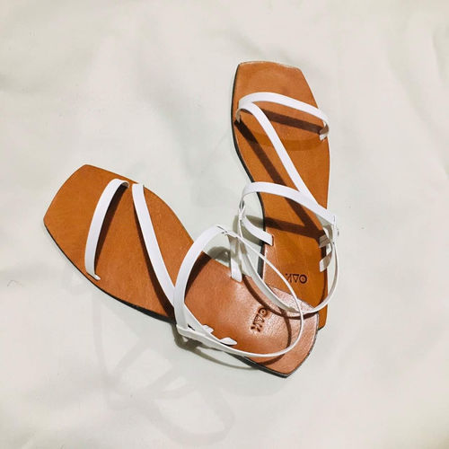 Customer photo review of Cynara White