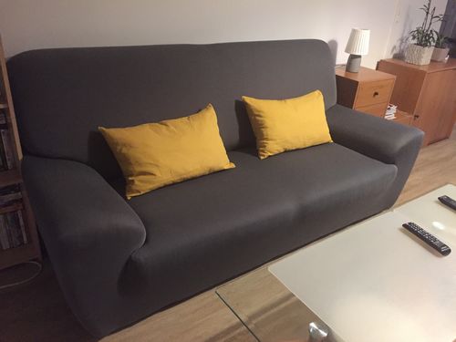 Customer photo review of Gris anthracite - Housses Extensibles de Fauteuil et Canapé - La Maison des Housses