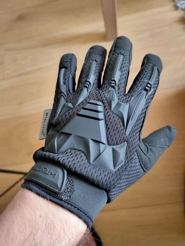 Customer photo review of Warfare Glove