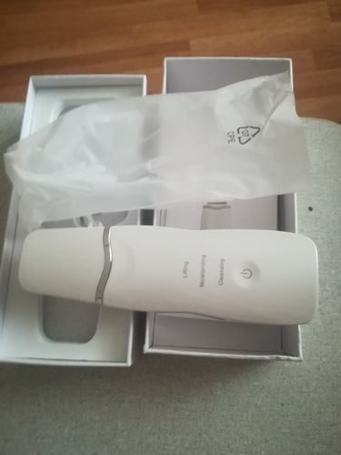 Customer photo review of MALONIA™ | Épurateur visage 3 en 1