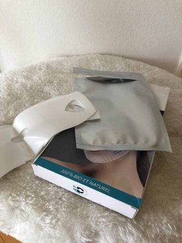 Customer photo review of DermaV™  |  Masque amincissant pour ovale du visage