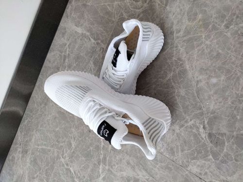 Customer photo review of Flyknit Breathable Casual Sneakers