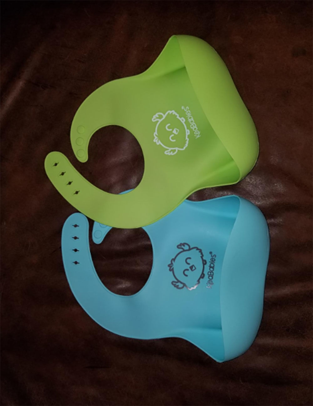 Customer photo review of Silicone Bibs