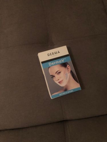 Customer photo review of DermaV™  | Masque amincissant pour ovale du visage (CLEMENCE)