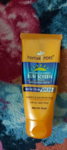 Customer photo review of Herbal Tree Sunscreen Lotion with Raspberry Seed Oil - SPF-30