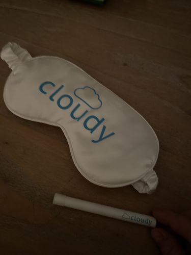 Customer photo review of Cloudy® Melatonin + Essential Oil Personal Diffuser