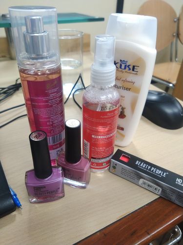 Customer photo review of O'range No-Gas Blush Women's Deodorant