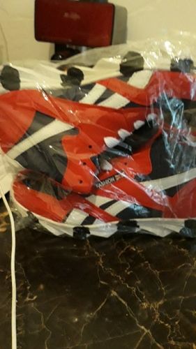 Customer photo review of New High Top Fashion Staly Casual Shoes For Men