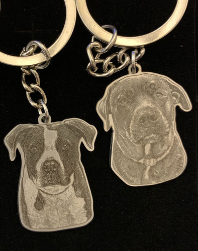 Customer photo review of Silvercut™ Keychain