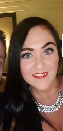 Customer photo review of Diamond Magnetic Eyelashes and Eyeliner Kit