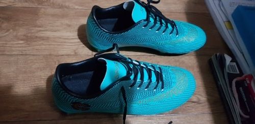 Customer photo review of Men's Outdoor High Top TF/FG Football Boots