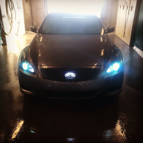 Customer photo review of Infiniti logo car led front emblem light